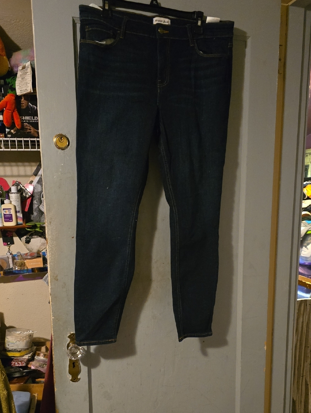 Studio Skinny Jeans in Dark Blue